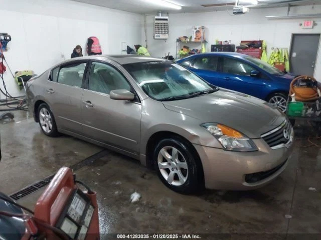 Nissan Altima 2008 caja purificadora de aire 2,5 L 4 cilindros usado fabricante de equipos originales 125 k millas Foto 1 de 4