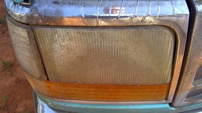 Passenger Right Headlight From 8501 GVW Fits 92-97 FORD F250 PICKUP 244126 - Image 1 of 4