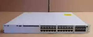 Cisco Catalyst C9300-24T-A 9300 24x 1GbE RJ45 + C9300-NM-8X 1U Przełącznik zarządzalny - Zdjęcie 1 z 7