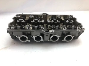 Asiento de válvula árbol de levas culata Suzuki GSX 750 F AK11 - Imagen 1 de 17