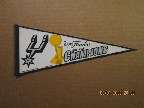 NBA San Antonio Spurs Vintage Circa 2014 NBA Champions Team Logo Pennant Cover