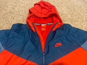 Chaqueta Nike Air Windrunner Azul Marino Rojo Teal Tiburón Talla Hombre’s M 727324-658 MEDIANA - Imagen 1 de 4