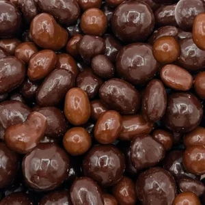 Gourmet BRIDGE MIX- Peanuts, Almonds, Raisins, Malt Balls, Cremes 1/2 POUND - Picture 1 of 3