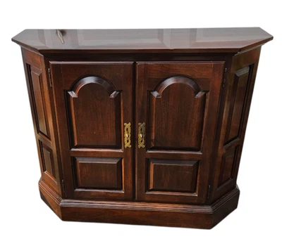 Ethan Allen Georgian Console Table Server Bar Chippendale Cherry Cabinet - Image 1 of 4