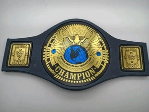 Cinturón De Colección WWF 1998 Jakks Pacific Championship Cinturón de Espuma Azul Niños Lucha Libre - Imagen 1 de 6