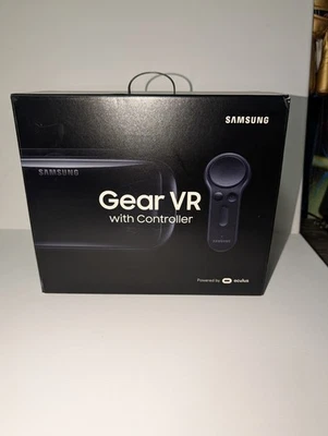 Samsung Gear VR with Controller Powered By Oculus New Open Box SM-R324 - Image 1 of 4