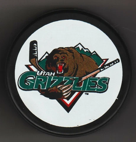 Utah Grizzlies Family Pack Bear Duelies IHL  Hockey Puck Bear Claws TEETH Cover