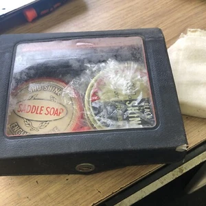 Shu - Shine Saddle Soap English Style Kit In Case Vintage Collectable - Picture 1 of 7