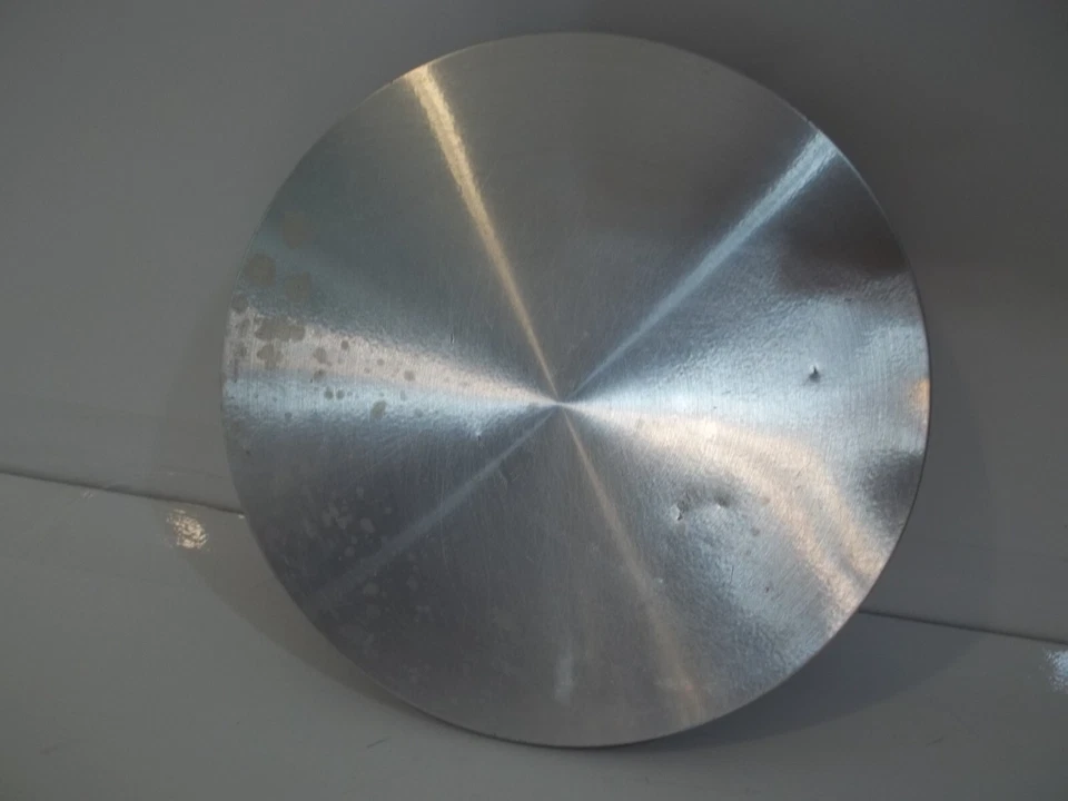 Tapa central de rueda Chevrolet GMC C1500 K1500 Suburban Yukon P/N 15650047 **LEER** Foto 1 de 4