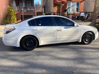 2008 nissan altima s sedan 4-door 2.5l parts - Image 1 of 4