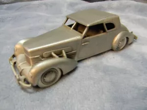 1/32 SCALE 1937 CORD 812 PEWTER COLLECTOR DIECAST CAR-RARE - Picture 1 of 7