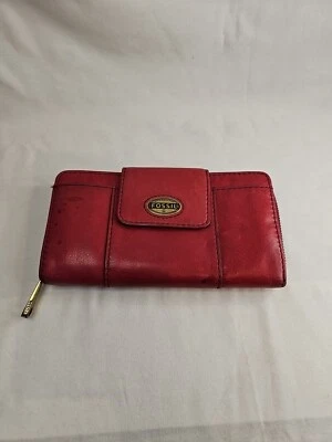 Authentic Fossil Red Faux Leather Wallet Zipper 26 Pockets 8" x4" Good Condition - Изображение 1 из 4