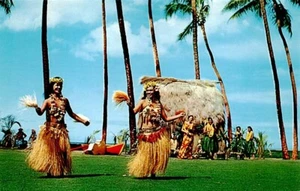 Lot von 2 Hawaii Tahiti Tänzer und Hawaii Festzug Chrom Postkarten - Bild 1 von 4