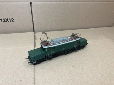 MARKLIN HO SCALE ELECTRIC LOCOMOTIVE E94 CROCODILE TWIN PANTOGRAPH 2 RAIL ! - Image 1 of 4