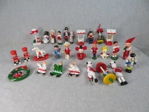 Vintage Weihnachtsschmuck aus Holz 28, 21 beschriftet Taiwan - Bild 1 von 5