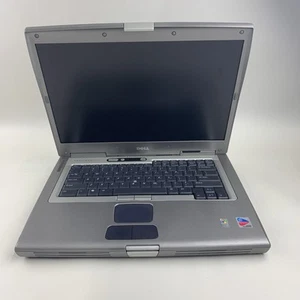 Dell Latitude D800 Pentium 1.60GHz 15.4" 256MB RAM No Battery/HDD/OS - Picture 1 of 16