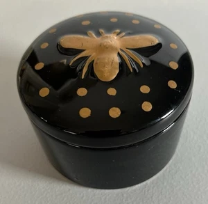 Vintage Honigbiene Porzellan Schmuckschatulle schwarz gold rund handbemalt - Bild 1 von 7