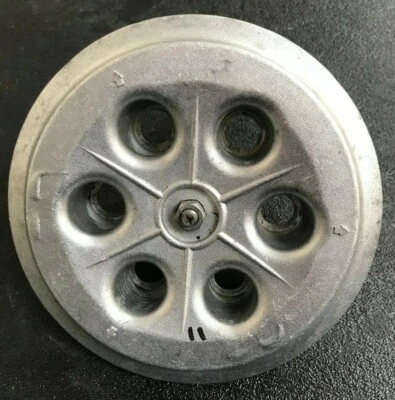 Placa externa de embreagem Yamaha YZ250 1983-87 item vintage fabricante de equipamento original P/N 23X-16351-00 (11) - Imagem 1 de 2