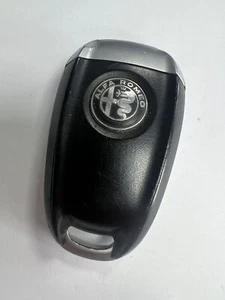 ORIGINAL ALFA ROMEO 3 TASTEN FERNBEDIENUNG SMART SCHLÜSSELANHÄNGER GETESTET & FUNKTIONIERT!!! A2C97634902 - Bild 1 von 5