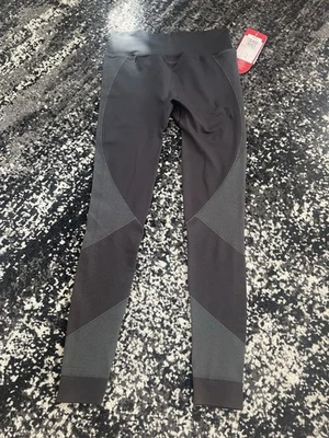 NWT Wilson Tennis Golf Running Activewear Leggings Black Women’s Small - Image 1 of 4
