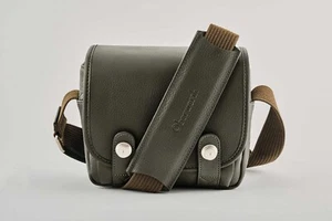 New Oberwerth The Q Bag Casual Reporter (Green, MFR # QBC-REP) #46720 - Picture 1 of 8