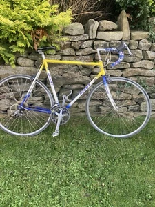 Giant Peloton Road bike, (L) - Picture 1 of 9