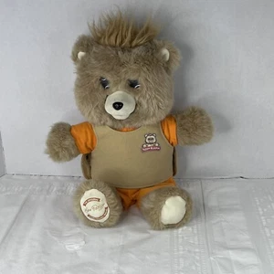 Teddy Ruxpin 2017 Animated Storytelling Bear Bluetooth LCD Eyes Tested Works - Picture 1 of 12