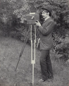Alfred Stieglitz self-portrait 8x10 Photo Print 8"x10" - Picture 1 of 3