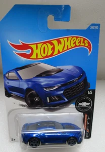 1/64 HOT WHEELS HW 2017 CHEVROLET CAMARO ZL1 BLUE 50yrs LONG CARD OLD STOCK - Bild 1 von 3