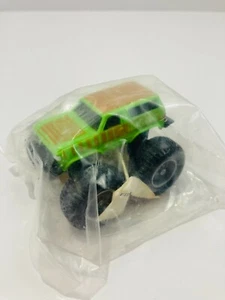 Vintage 1987 McDonald's Bigfoot Bronco Green 4x4x4 Ford Monster Truck Sealed MIP - Picture 1 of 3