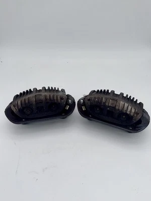 88-94 CHEVROLET CORVETTE C4 SET OF 2 FRONT LEFT & RIGHT BRAKE CALIPER OEM - Image 1 of 4
