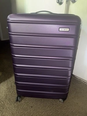 Samsonite Omni 2 Hardside Expandable Luggage Spinner Wheels, Checked Lg 28-Inch - Image 1 of 4