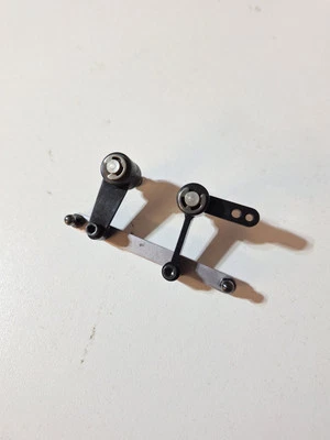 Vintage Team Losi JRX2 Steering Bellcrank A-1501 - Image 1 of 4