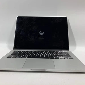 *Roto* 2015 Apple MacBook Pro 13.3" i5 2.7GHz 8GB RAM 256GB SSD A1502 - Imagen 1 de 9