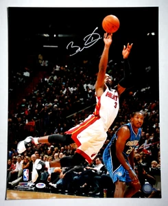 DWYANE WADE SIGNED PSA/DNA MIAMI HEAT 16X20 PHOTOGRAPH AUTOGRAPHED BASKETBALL . - Picture 1 of 4