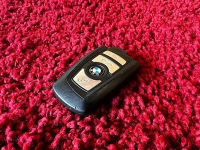 Mando a distancia sin llave BMW F13 F10 F01 F36 F25 011044444 OEM 69K Foto 1 de 4