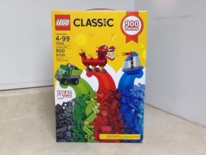 Lego Classic 10704 900 Piece Large Box  - Picture 1 of 2