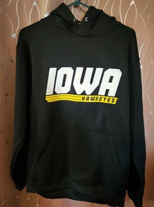 Iowa Hawkeyes Hoodie Gildan Medium Yellow Cotton Polyester Hawkeyes Football - Picture 1 of 3