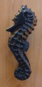 Nautical Beach House Ocean Entry Door Knocker Cast Iron Large Seahorse Black - Picture 1 of 4