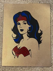 Handcrafted DC Wonder Woman Vinyl On Canvas 9x12 Signed Artwork A - Picture 1 of 4