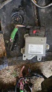 Used 1998-99 Ford Ranger SRS Module  F87B-14B321-AB - Picture 1 of 2