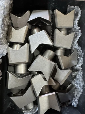 林业 Mulcher 牙齿替换件 Quadco QH10078T 22-0019 Raytree Handy Mulcher — 第 1/4 张图片