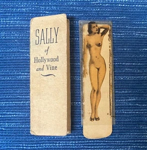 Tarjeta de novedad original de la década de 1940 Sally of Hollywood and Vine DE COLECCIÓN 15B - Imagen 1 de 2
