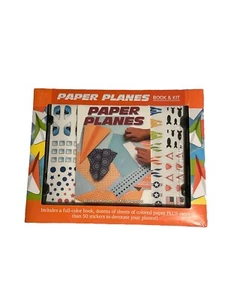 Paper Planes Book & Kit with Stickers Brandon Hansen Kris Lightfoot - New - Imagen 1 de 1
