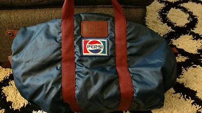 Bolso de Mano Pierre Cardin Henry Rosenfeld PEPSI COLA Parche Azul Marino Nylon Granate Correas Foto 1 de 4