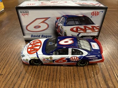 Carro de metal fundido 1/24 David Ragan #6 AAA 2007 Ford Fusion Action NASCAR - ANO DE NOVATO - Imagem 1 de 4
