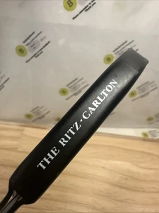 Kellnerkorkenzieher Weinschlüssel der Marke "THE RITZ - CARLTON" mit Folienschneider - Bild 1 von 11