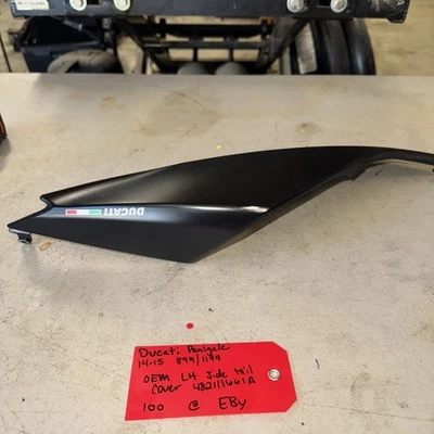 Ducati Panigale 899 14-15 1199 OEM tampa de carenagem traseira esquerda 482111661A - Imagem 1 de 4