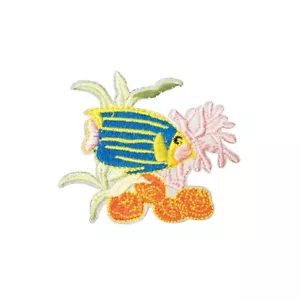 Fish Aquarium (Iron On) Embroidery Applique Patch Sew Iron Badge - Picture 1 of 2