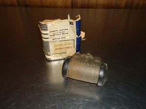 New NOS GM Delco Brake Wheel Cylinder 5450641 Cadillac Buick Oldsmobile Olds - Picture 1 of 3